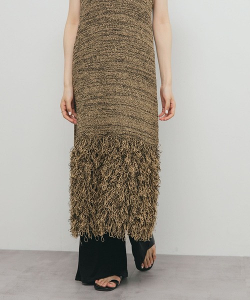 KBF（ケイビーエフ）の「ループフリンジニットワンピース（ワンピース・レディース・グレー系その他/ベージュ系その他・ONE）」の3枚目の写真