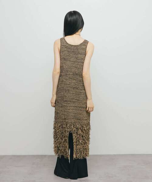 KBF（ケイビーエフ）の「ループフリンジニットワンピース（ワンピース・レディース・グレー系その他/ベージュ系その他・ONE）」の8枚目の写真
