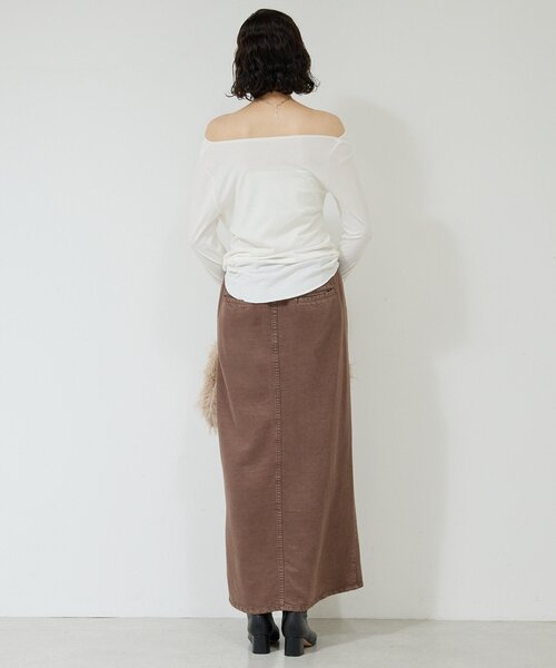 GALLARDAGALANTE（ガリャルダガランテ）の「【2WAY】オフショルカットソー（Tシャツ/カットソー・レディース・ブラック/ホワイト/アイボリー・FREE）」の5枚目の写真