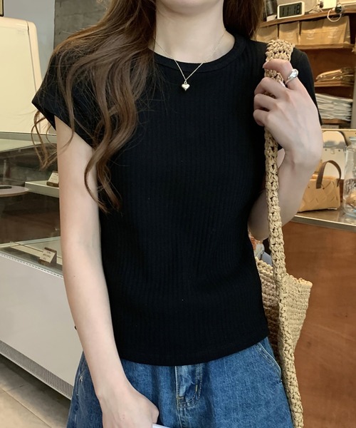 Doula Doula(ドゥーラドゥーラ)の「クルーネックリブTシャツ(Tシャツ/カットソー・レディース・ベージュ/ブルー/ブラック/ホワイト・L/M)」の3枚目の写真