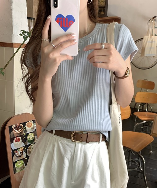Doula Doula(ドゥーラドゥーラ)の「クルーネックリブTシャツ(Tシャツ/カットソー・レディース・ベージュ/ブルー/ブラック/ホワイト・L/M)」の5枚目の写真