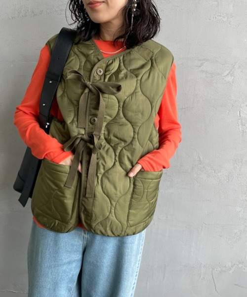 MILITARY（ミリタリー）の「[MILITARY/ミリタリー] 別注 フロントリボンキルティングベスト（ベスト・レディース・アイボリー/ブラック/カーキ・S/M/L）」の20枚目の写真