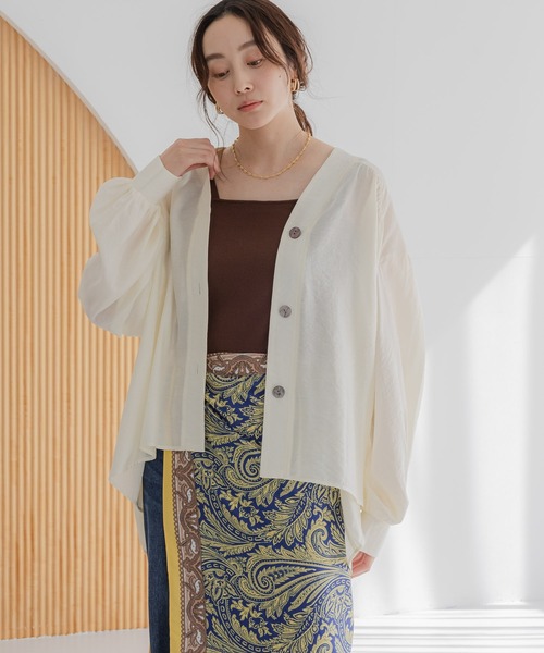 Elura（エルーラ）の「Ｖネックブラウスカーディガン/590647（カーディガン/ボレロ・レディース・オフホワイト/ブラック/キャメル・FREE）」の7枚目の写真