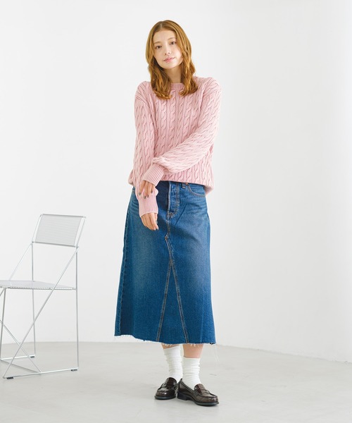 Levi's(リーバイス)の「ボーイフレンド ケーブルクルーネック プルオーバー(ニット/セーター・レディース・ピンク・XS/M/S)」の12枚目の写真