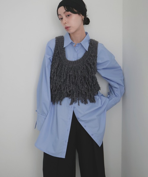 LIAN（リアン）の「フリンジニットベスト（ベスト・レディース・アイボリー/チャコールグレー/ブラウン・FREE）」の11枚目の写真