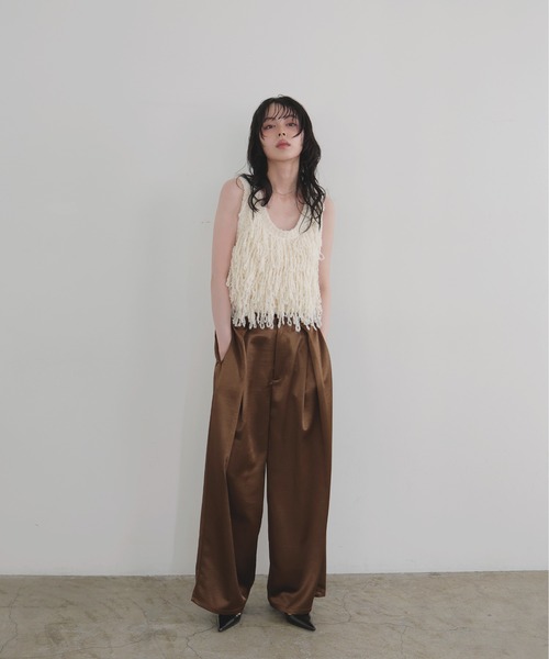 LIAN（リアン）の「フリンジニットベスト（ベスト・レディース・アイボリー/チャコールグレー/ブラウン・FREE）」の21枚目の写真