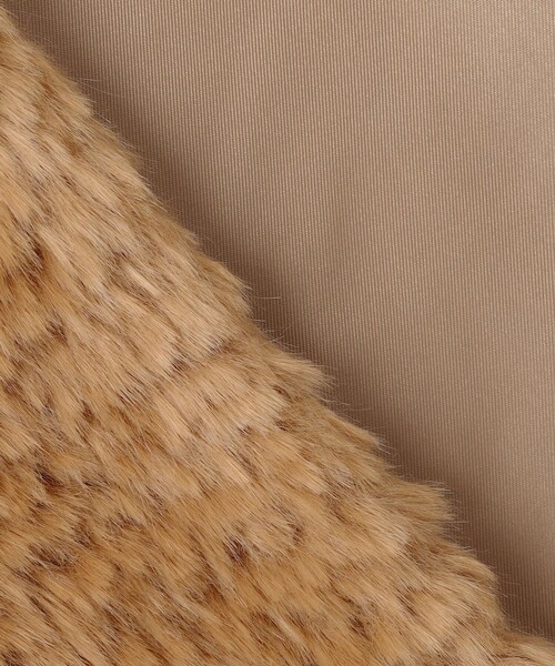 自由区(ジユウク)の「ファー アウター(その他アウター・レディース・グレー系/黄土色系・46/44)」の17枚目の写真