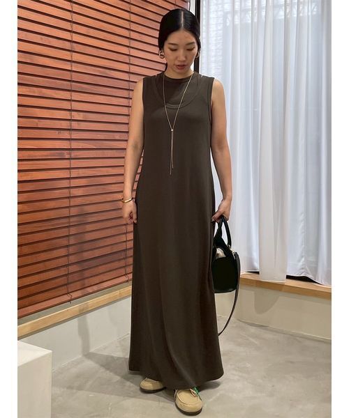 Mila Owen（ミラオーウェン）の「【セットアイテム】タンクレイヤードマキシカットソーワンピース（ワンピース・レディース・アイボリー/カーキ/ブラック・0/1）」の3枚目の写真