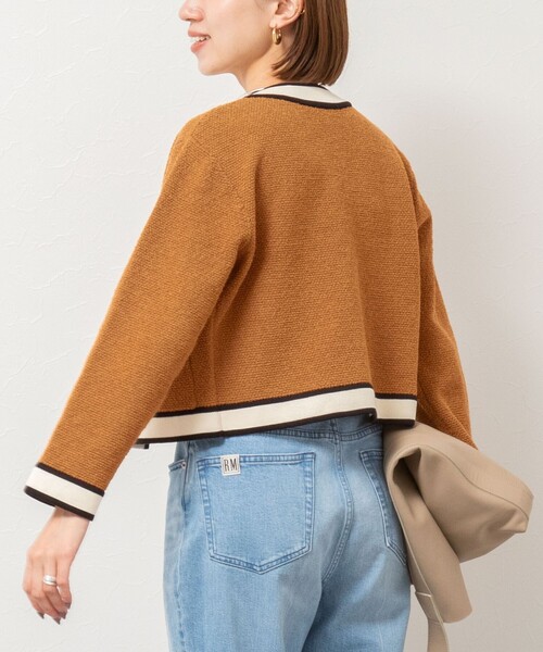 NOLLEY’S（ノーリーズ）の「配色ニットジャケット（カーディガン/ボレロ・レディース・ブラック/アイボリー/キャメル・38）」の15枚目の写真