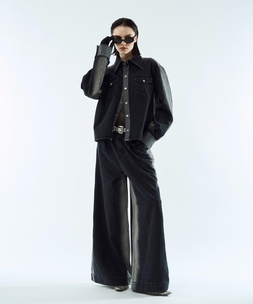 seyto（セイト）の「Gradation wide straight denim pants / グラデーションワイドストレートデニムパンツ（デニムパンツ・メンズ・ブラウン/ブラック・1/3/2）」の17枚目の写真