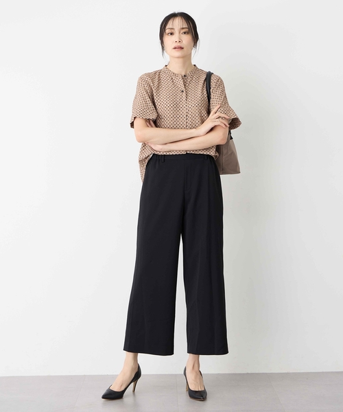 A/C DESIGN BY ALPHA CUBIC（エーシーデザインバイアルファキュービック）の「アルコラージュプリントブラウス（シャツ/ブラウス・レディース・ベージュ/ブラック・9号/11号/13号/15号/17号）」の12枚目の写真