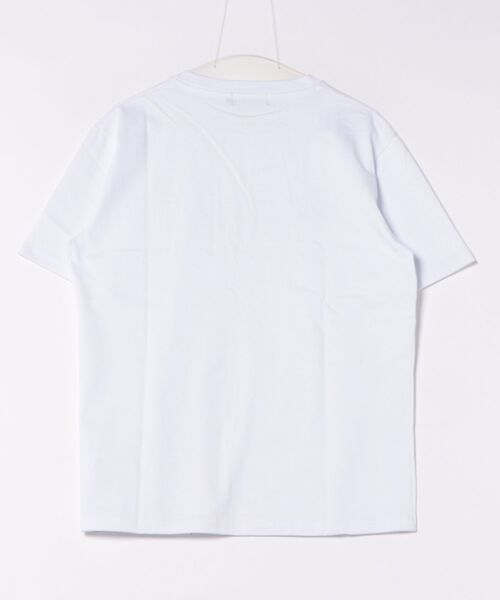 AZUL by moussy(アズールバイマウジー)の「3D刺繍半袖トップス(Tシャツ/カットソー・メンズ・ブラック/スモークピンク/ホワイト・MEDIUM/LARGE)」の7枚目の写真