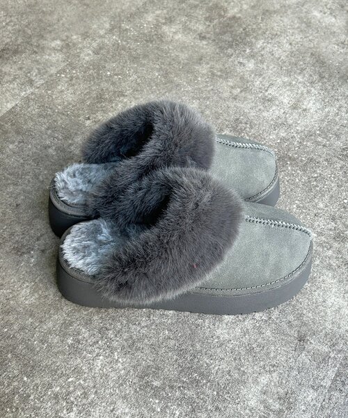 CPCM（シーピーシーエム）の「厚底ムートンシューズ（ブーツ・レディース・キャメル/ブラック/グレー・SMALL/MEDIUM/LARGE）」の9枚目の写真