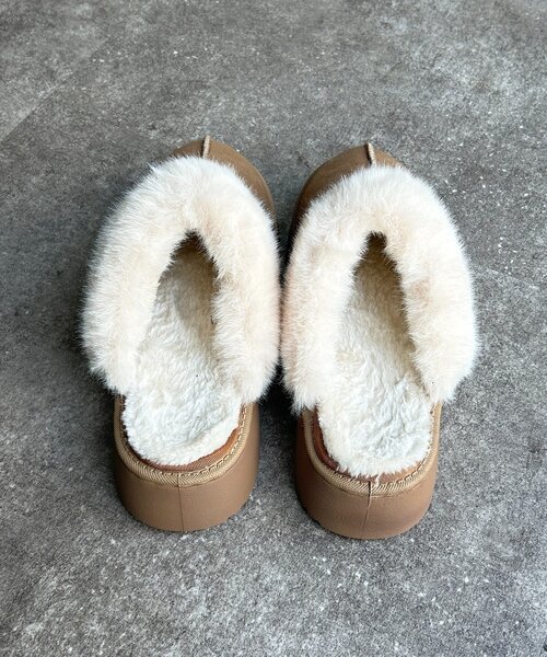 CPCM（シーピーシーエム）の「厚底ムートンシューズ（ブーツ・レディース・キャメル/ブラック/グレー・SMALL/MEDIUM/LARGE）」の14枚目の写真