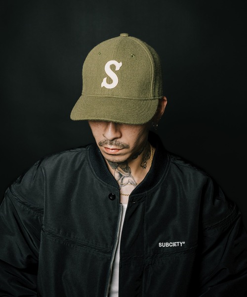 Subciety(サブサエティ)の「Felt logo cap(キャップ・メンズ・オリーブ/ブラック・FREE)」の11枚目の写真