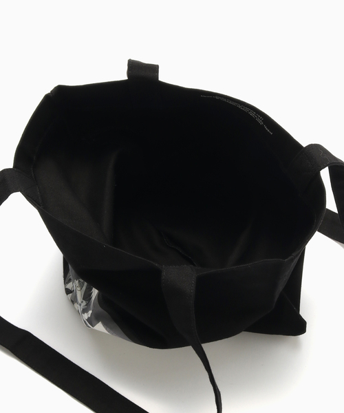 417 EDIFICE(フォーワンセブンエディフィス)の「REINA SOFIA NEGRA GUERNICA TOTE(トートバッグ・メンズ・ブラック・FREE)」の4枚目の写真