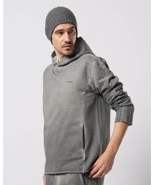 wjk（ダヴルジェイケイ）の「cut-off pull parker（パーカー・メンズ・ダークグレー/ライトグレー/ライトブルー・SMALL/MEDIUM/LARGE/X-LARGE）」の2枚目の写真