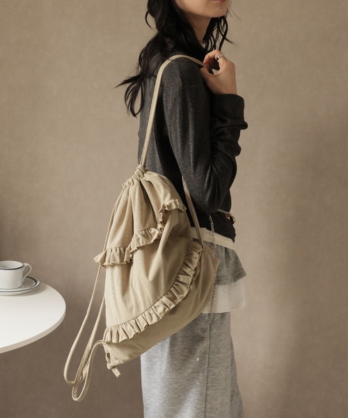 Ulysses(ユリシス)の「フリルデザインコーデュロイナップサック(バックパック/リュック・レディース・ベージュ/ブラウン/グリーン・F)」の19枚目の写真