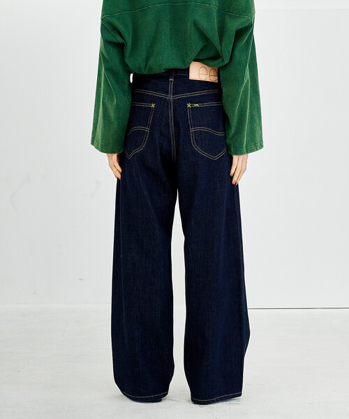 FREAK'S STORE(フリークスストア)の「Lee × FREAK'S STORE/リー 別注 RIDERS 101 WIDE LEG/別注 ライダース ワンオーワン ワイドレッグ(デニムパンツ・レディース・ネイビー/サックスブルー・26/27)」の21枚目の写真