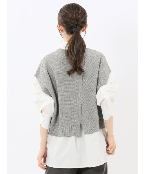 m.f.editorial（エムエフエディトリアル）の「【ウォッシャブル】 地柄 バックスリット ニットベスト（ニット/セーター・レディース・アイボリー/グレー・MEDIUM）」の15枚目の写真