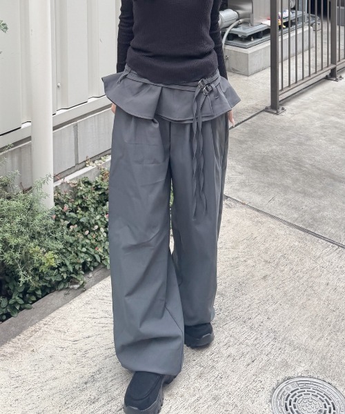 nemne store(ネンネストア)の「ウェストフリルスラックス(スラックス・レディース・ブラック/グレー・SMALL/MEDIUM)」の10枚目の写真