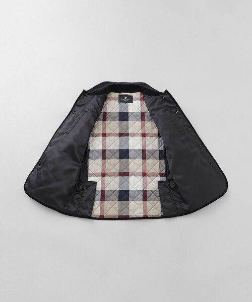 BLACK LABEL CRESTBRIDGE（ブラックレーベル・クレストブリッジ）の「テクニカルキルティングジャケット（ブルゾン・メンズ・ブラック・M/L/XL）」の6枚目の写真