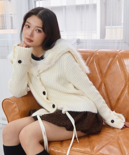 CECIL McBEE(セシルマクビー)の「ファー付きニットカーディガン(ニット/セーター・レディース・アイボリー/グレー/ベージュ・FREE)」の16枚目の写真
