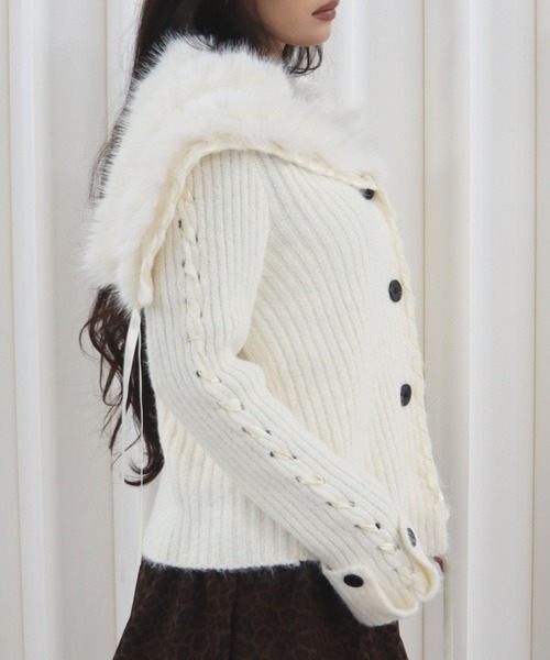 CECIL McBEE(セシルマクビー)の「ファー付きニットカーディガン(ニット/セーター・レディース・アイボリー/グレー/ベージュ・FREE)」の12枚目の写真