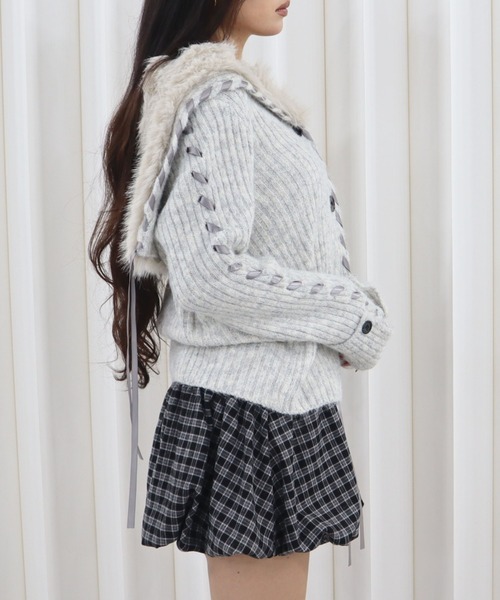 CECIL McBEE(セシルマクビー)の「ファー付きニットカーディガン(ニット/セーター・レディース・アイボリー/グレー/ベージュ・FREE)」の22枚目の写真
