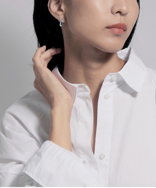 LAH（エルエーエイチ）の「フープピアス（ピアス（両耳用）・レディース・シルバー・ONE SIZE）」の6枚目の写真