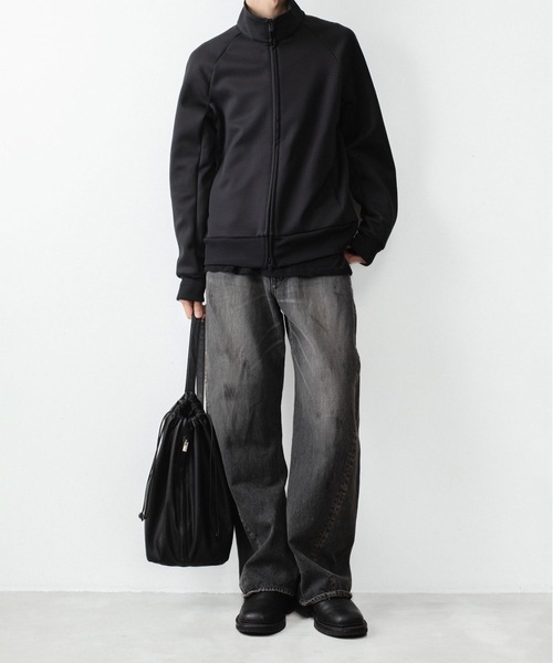 ATTACHMENT(アタッチメント)の「13OZ デニム 3Dジーンズ / 13OZ DENIM 3D JEANS(デニムパンツ・メンズ・ブラック/ライトインディゴブルー・3/2/1)」の7枚目の写真