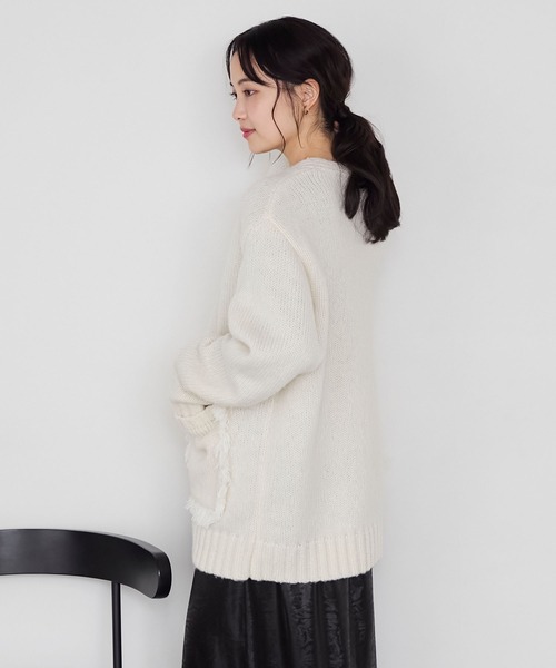 forksy.(フォルクシー)の「【forksy.】フリンジポケットオーバーサイズVネックカーディガン(カーディガン/ボレロ・レディース・ベージュ/チャコールグレー/オフホワイト・FREE)」の18枚目の写真