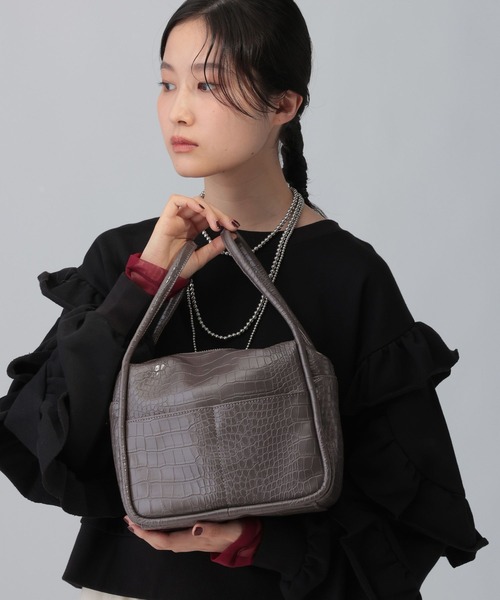 LEPSIM(レプシィム)の「キューブ2WAYバッグ 599318(ショルダーバッグ・レディース・ブラック/グレー・ONE SIZE)」の1枚目の写真