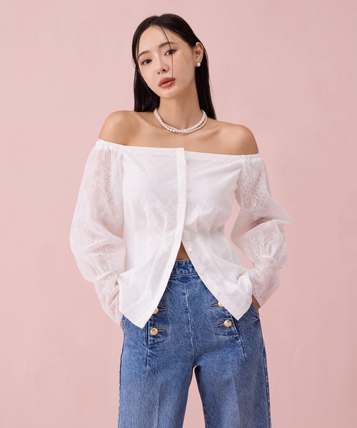 EIMY ISTOIRE(エイミーイストワール)の「レースオフショルトップス(シャツ/ブラウス・レディース・ブラック/ホワイト・F)」の3枚目の写真