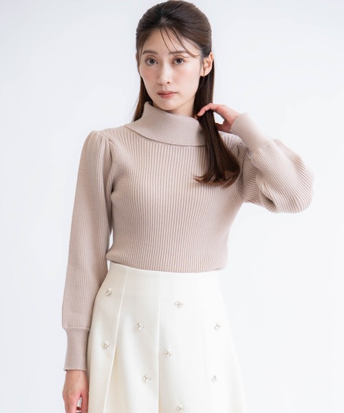 NOELA（ノエラ）の「タートルネックリブニット（ニット/セーター・レディース・ブラック/サックスブルー/レッド/ベージュ・フリー）」の2枚目の写真