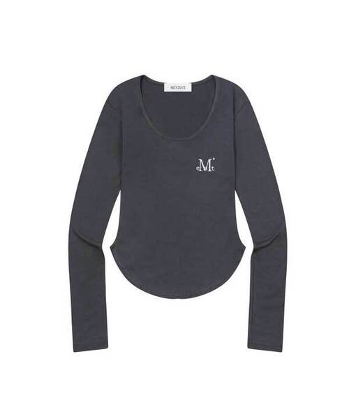 MUCENT（ムセント）の「ミューズカットUネックルーミング長袖Tシャツ（4カラー）（Tシャツ/カットソー・レディース・ホワイト/ブラック/グレー/チャコール・FREE）」の4枚目の写真