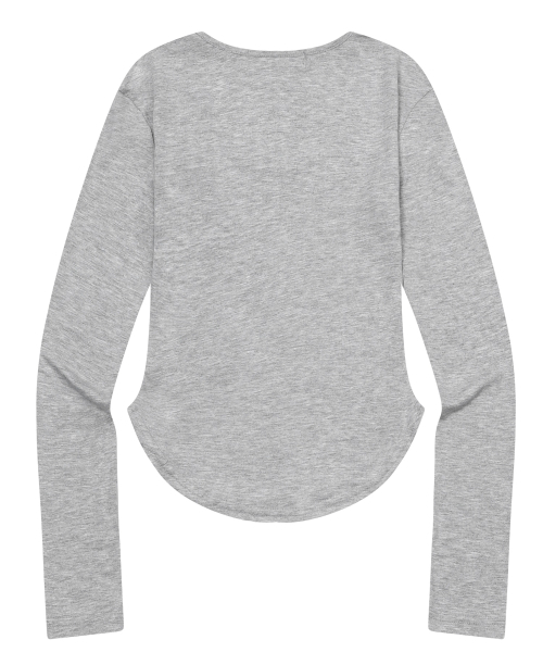 MUCENT（ムセント）の「ミューズカットUネックルーミング長袖Tシャツ（4カラー）（Tシャツ/カットソー・レディース・ホワイト/ブラック/グレー/チャコール・FREE）」の6枚目の写真