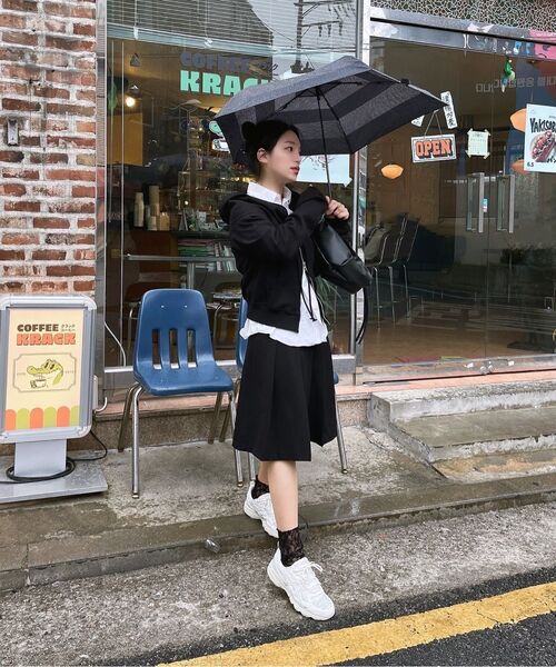 RENSE(レンセ)の「Open Halter Hoodie Zip-Up Black(パーカー・レディース・その他・FREE)」の7枚目の写真