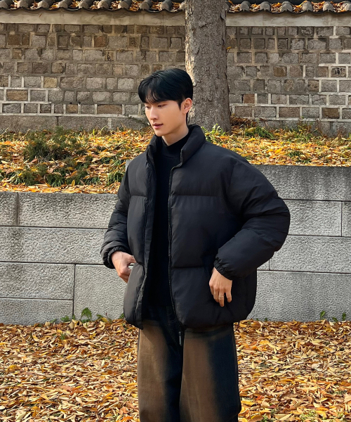 LEMAIN SECOND（リメインセカンド）の「エッセンシャル2WAYオーバーサイズプファーショートダウンジャケット[ブラック]（ダウンジャケット/コート・レディース・その他・SMALL/MEDIUM/LARGE）」の2枚目の写真