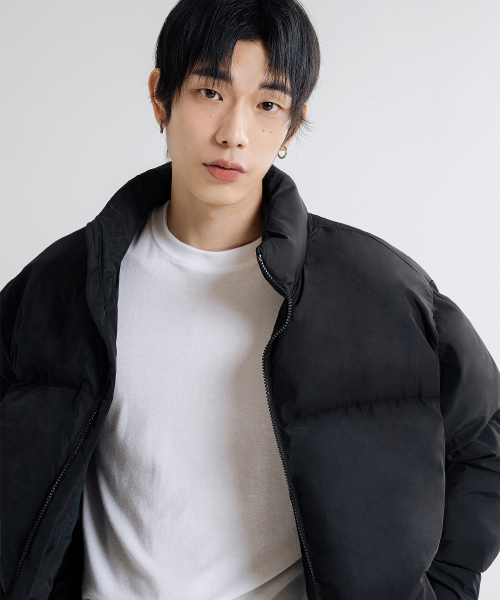 LEMAIN SECOND（リメインセカンド）の「エッセンシャル2WAYオーバーサイズプファーショートダウンジャケット[ブラック]（ダウンジャケット/コート・レディース・その他・SMALL/MEDIUM/LARGE）」の4枚目の写真