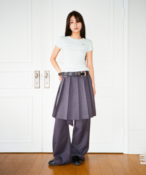 IUGAMAKARAS(イウガマカラス)の「Side Button Fitted Half Top (Sky Blue)(Tシャツ/カットソー・レディース・その他・FREE)」の8枚目の写真