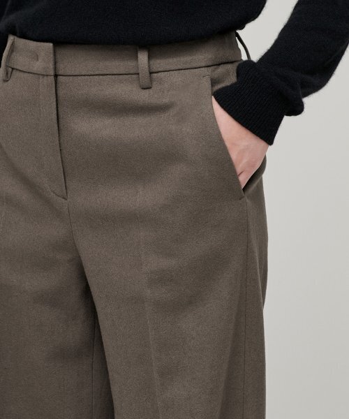MUSINSA STANDARD WOMAN（ムシンサスタンダードウーマン）の「ウィメンズウールフランネルワイドスラックス[ダスティベージュ]（スラックス・レディース・その他・26/27/28/29/34/30/31/24/25）」の4枚目の写真