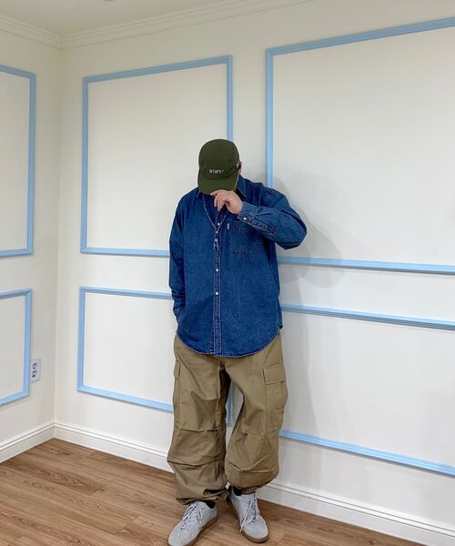 MUSINSA STANDARD（ムシンサスタンダード）の「ホワイトサテンパラシュートカーゴパンツ [サンドベージュ]（その他パンツ・メンズ・その他・38/36/34/32/30/31/33/26/27/28/29）」の18枚目の写真