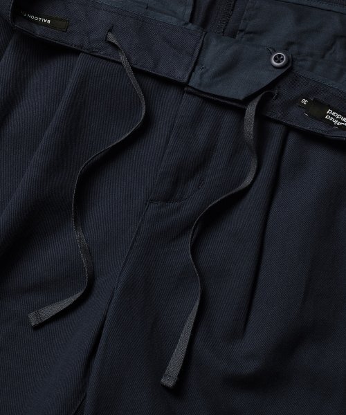 MUSINSA STANDARD（ムシンサスタンダード）の「コットンワイドバルーンパンツ[ネイビー]（その他パンツ・メンズ・その他・40/38/42/36/34/32/30/31/33/26/27/28/29）」の6枚目の写真