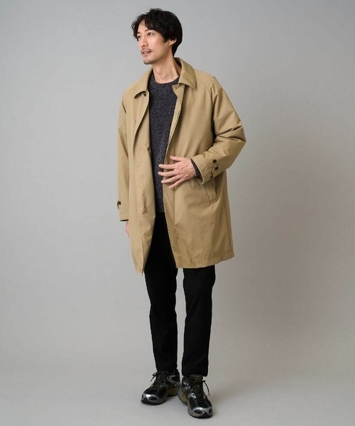 a.v.v(アーヴェヴェ)の「【830FPダウン/軽量/撥水/防風】ライトスカイダウンステンカラーコート(ダウンジャケット/コート・メンズ・ベージュ/ブラック・46/48/50)」の20枚目の写真