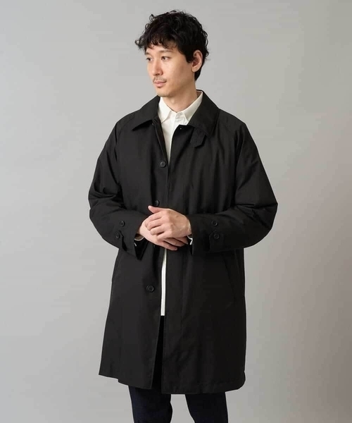 a.v.v(アーヴェヴェ)の「【830FPダウン/軽量/撥水/防風】ライトスカイダウンステンカラーコート(ダウンジャケット/コート・メンズ・ベージュ/ブラック・46/48/50)」の4枚目の写真