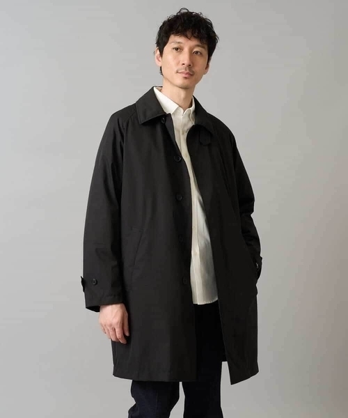 a.v.v(アーヴェヴェ)の「【830FPダウン/軽量/撥水/防風】ライトスカイダウンステンカラーコート(ダウンジャケット/コート・メンズ・ベージュ/ブラック・46/48/50)」の5枚目の写真