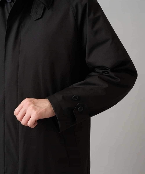 a.v.v(アーヴェヴェ)の「【830FPダウン/軽量/撥水/防風】ライトスカイダウンステンカラーコート(ダウンジャケット/コート・メンズ・ベージュ/ブラック・46/48/50)」の10枚目の写真