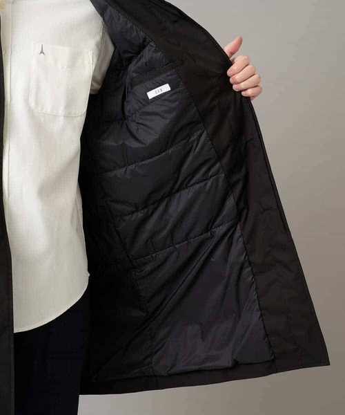 a.v.v(アーヴェヴェ)の「【830FPダウン/軽量/撥水/防風】ライトスカイダウンステンカラーコート(ダウンジャケット/コート・メンズ・ベージュ/ブラック・46/48/50)」の15枚目の写真