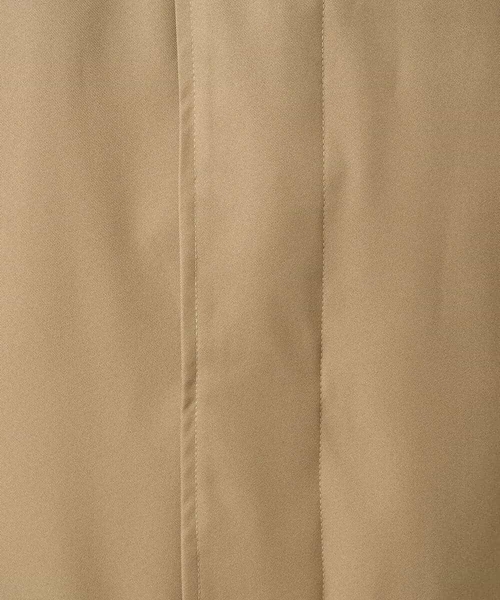 a.v.v(アーヴェヴェ)の「【830FPダウン/軽量/撥水/防風】ライトスカイダウンステンカラーコート(ダウンジャケット/コート・メンズ・ベージュ/ブラック・46/48/50)」の16枚目の写真